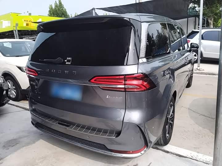 Roewe iMax 8, 2022 — фото 7 из 9