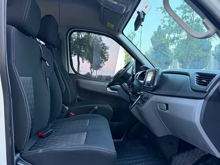 Maxus V80, 2025 — фото 9 из 9