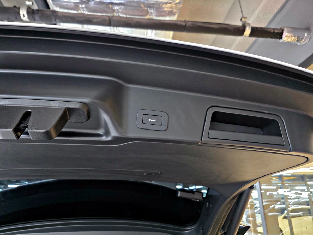 Land Rover Range Rover Evoque, 2024 — фото 8 из 12