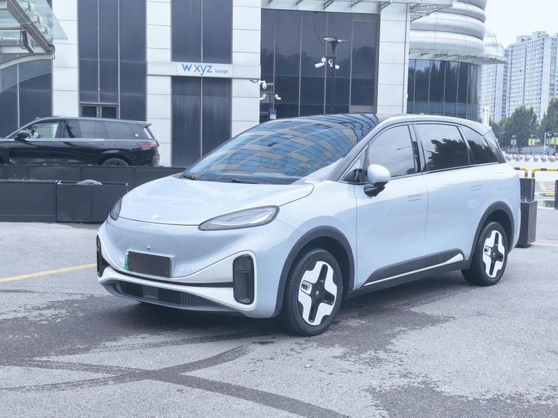 BAIC Arcfox Kaola, 2023 — купить в Пензе под ключ