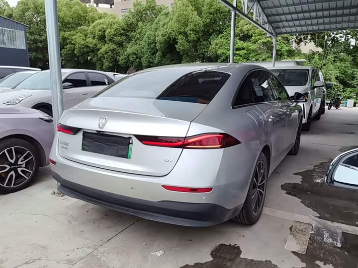 Roewe D7, 2025 — фото 7 из 9