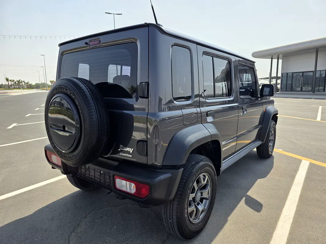 Suzuki Jimny, 2025 — фото 4 из 10