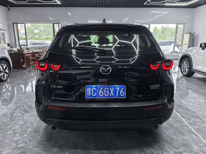 Mazda CX-50, 2023 — фото 6 из 9