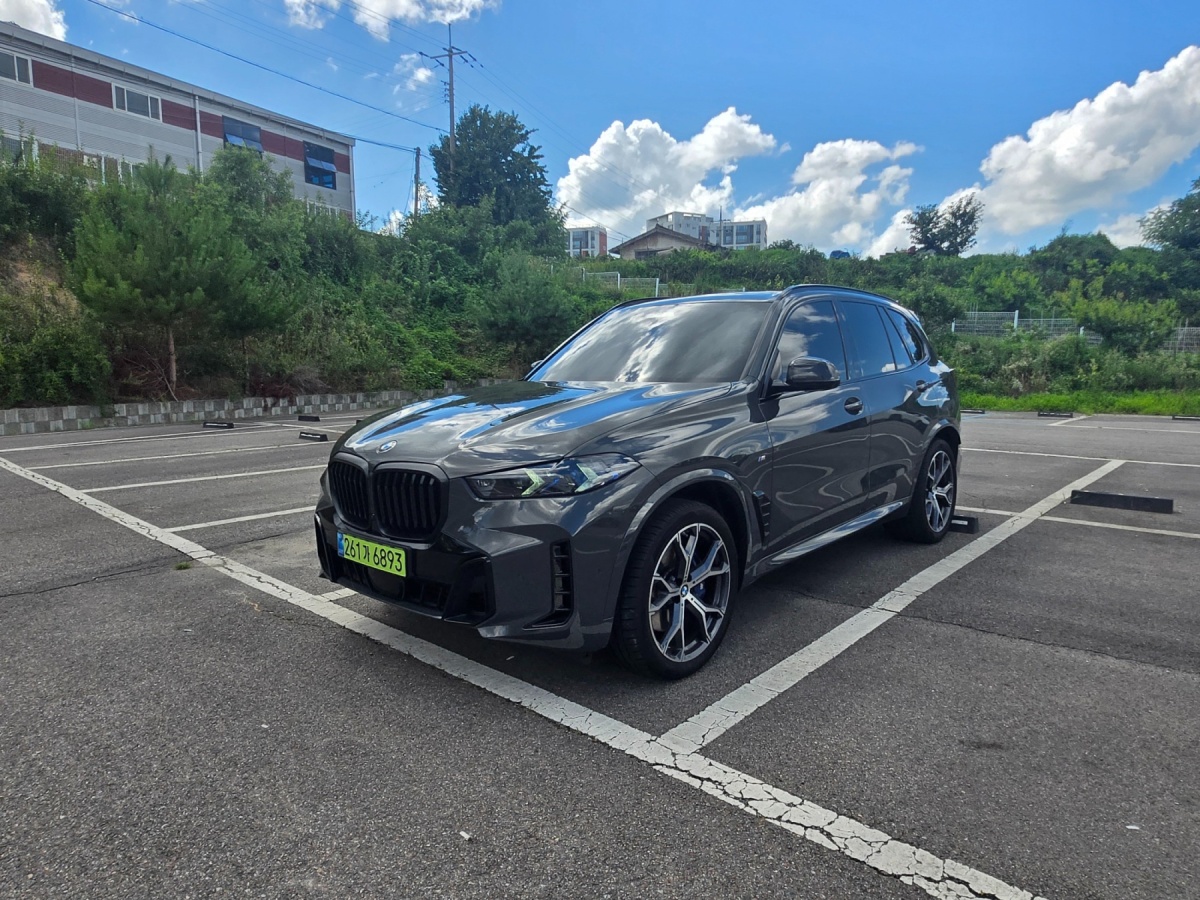 BMW X5, 2025 — купить в Воронеже под ключ