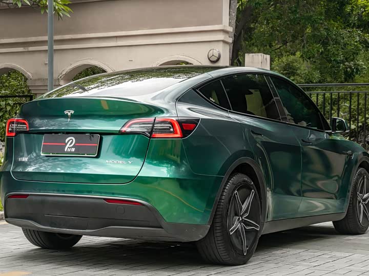 Tesla Model Y, 2022 — фото 4 из 9