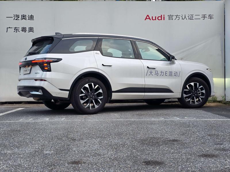Ford Edge, 2025 — фото 4 из 12