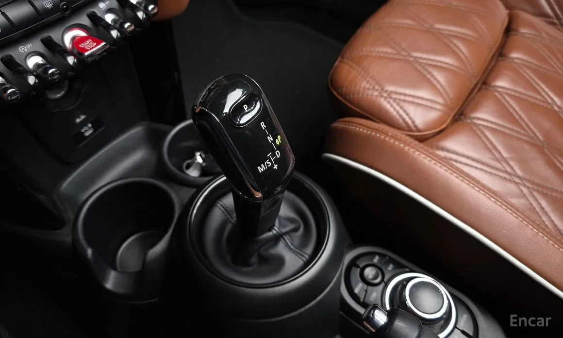 Mini Cooper Convertible, 2021 — фото 9 из 12