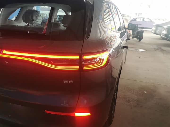 Geely Galaxy E5, 2026 — фото 8 из 9