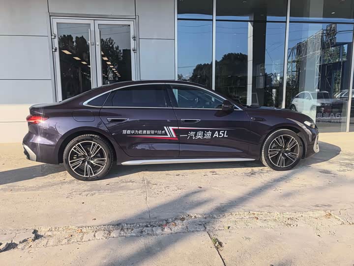 Audi A5L, 2025 — фото 3 из 9