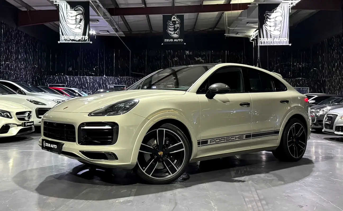 Porsche Cayenne, 2023