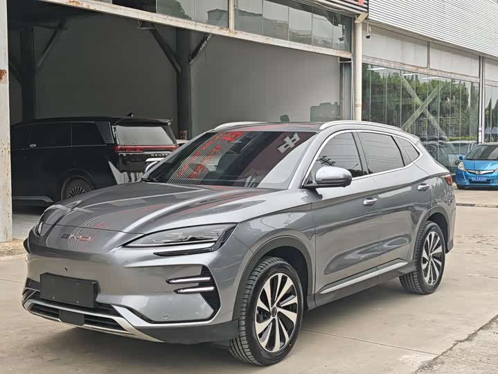 BYD Song Plus Hybrid/EV, 2023 — купить в Твери под ключ