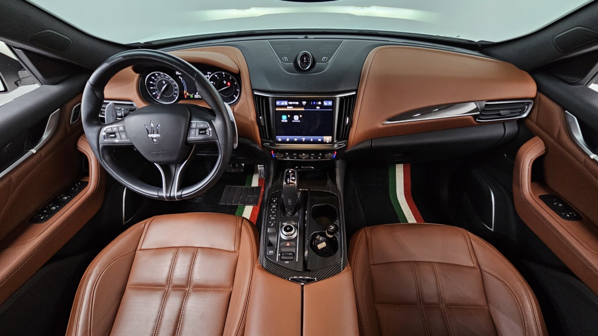 Maserati Levante, 2021 — фото 6 из 12