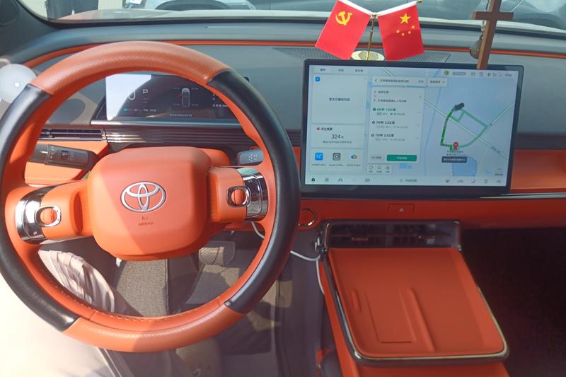 Toyota bZ3X, 2025 — фото 8 из 11