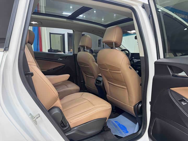 Buick GL6, 2022 — фото 9 из 9