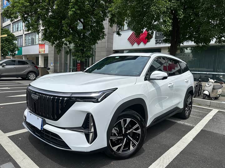 Geely Atlas L, 2025 — купить в Саратове под ключ