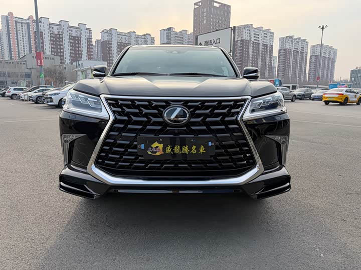 Lexus LX, 2022 — фото 2 из 9