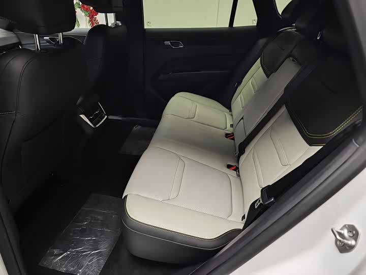Ford Equator Sport Hybrid, 2025 — фото 3 из 5