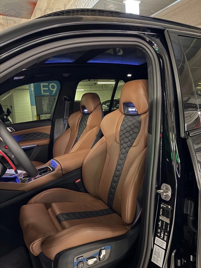 BMW X5 M, 2025 — фото 6 из 9