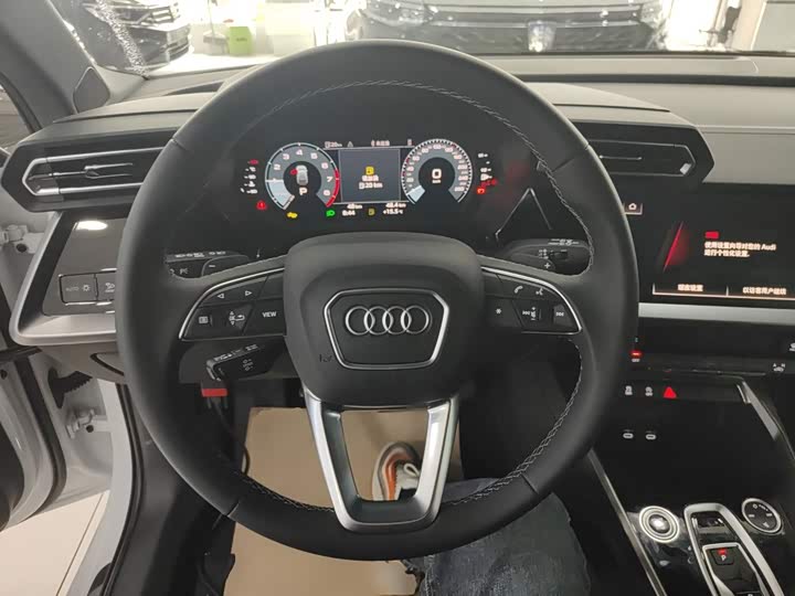 Audi A3, 2025 — фото 7 из 9
