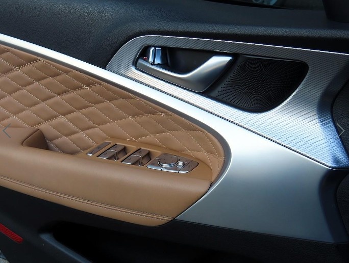 Genesis G70, 2022 — фото 10 из 12