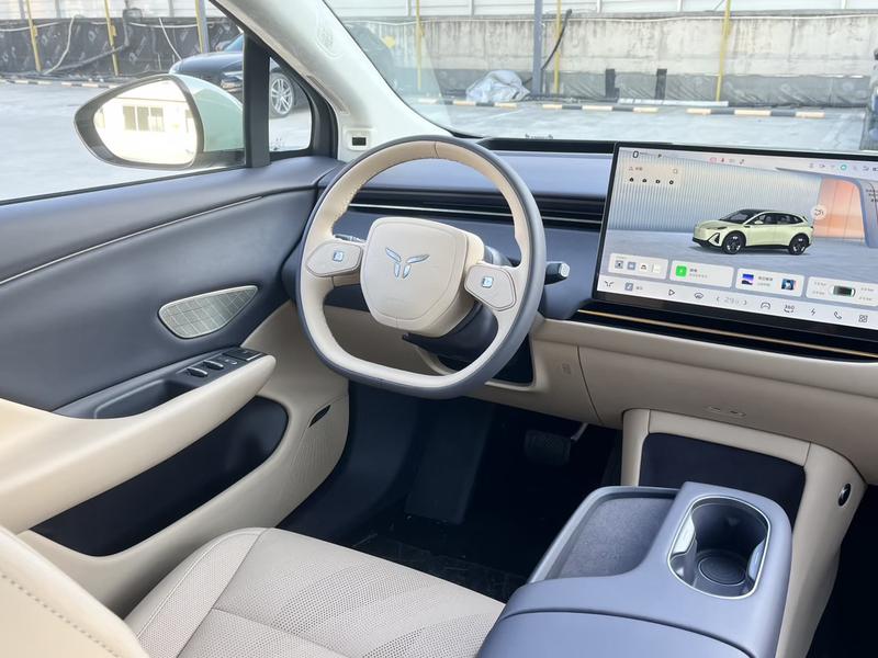 Hongqi EHS5 (Tiangong 06), 2025 — фото 7 из 10