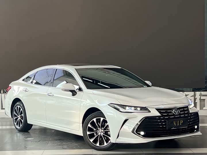Toyota Avalon, 2023 — фото 3 из 9