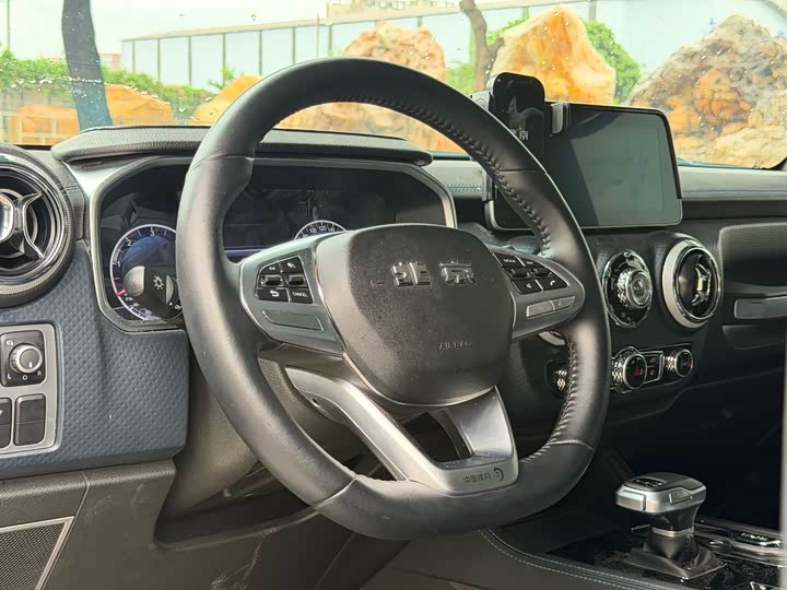 BAIC Beijing BJ40, 2023 — фото 2 из 9