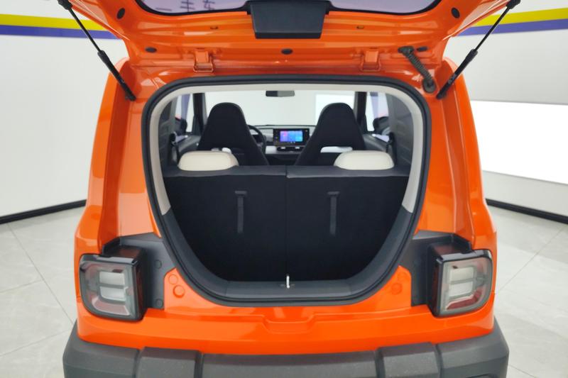 Geely Galaxy Panda Mini, 2025 — фото 11 из 12