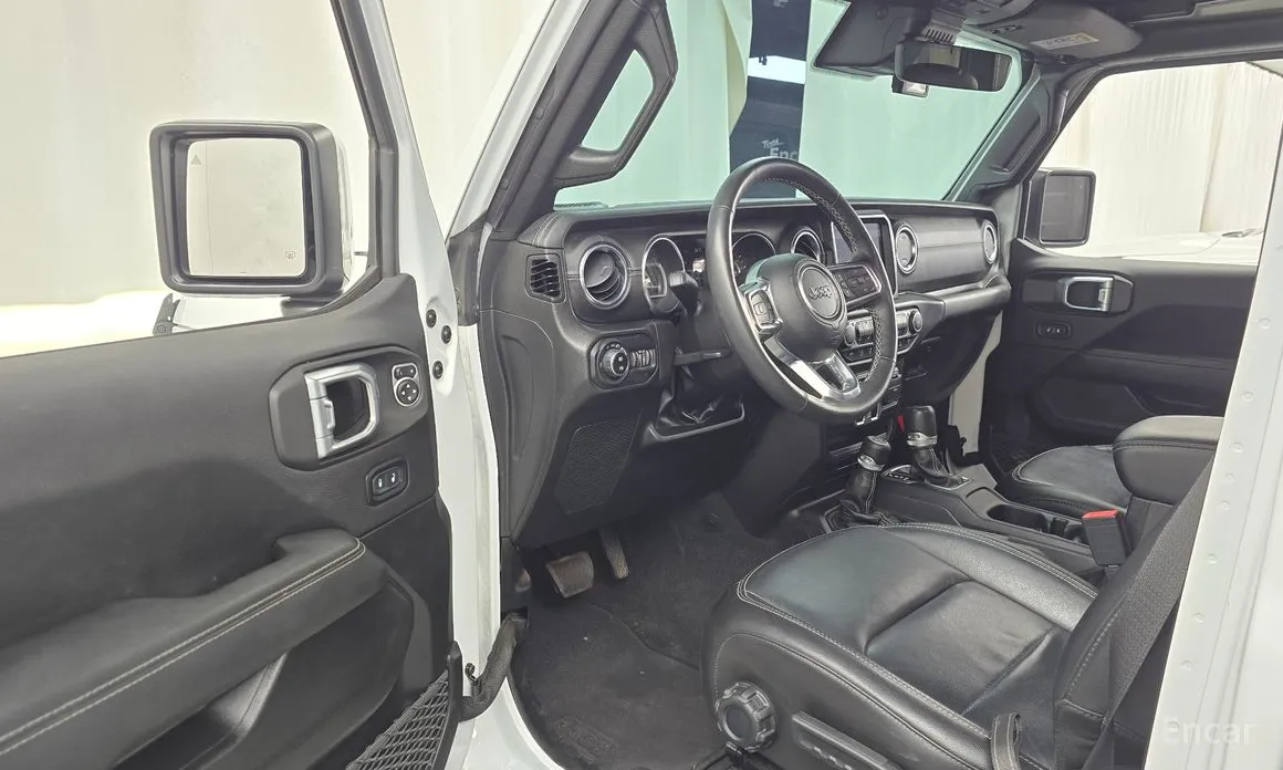 Jeep Wrangler, 2023 — фото 10 из 12