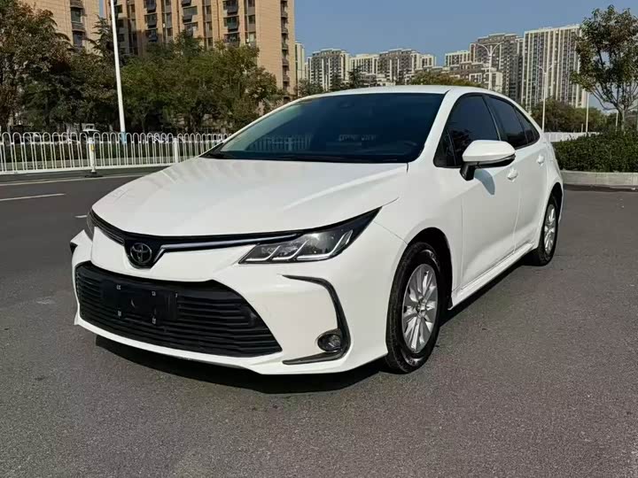 Toyota Corolla, 2022 — фото 3 из 9