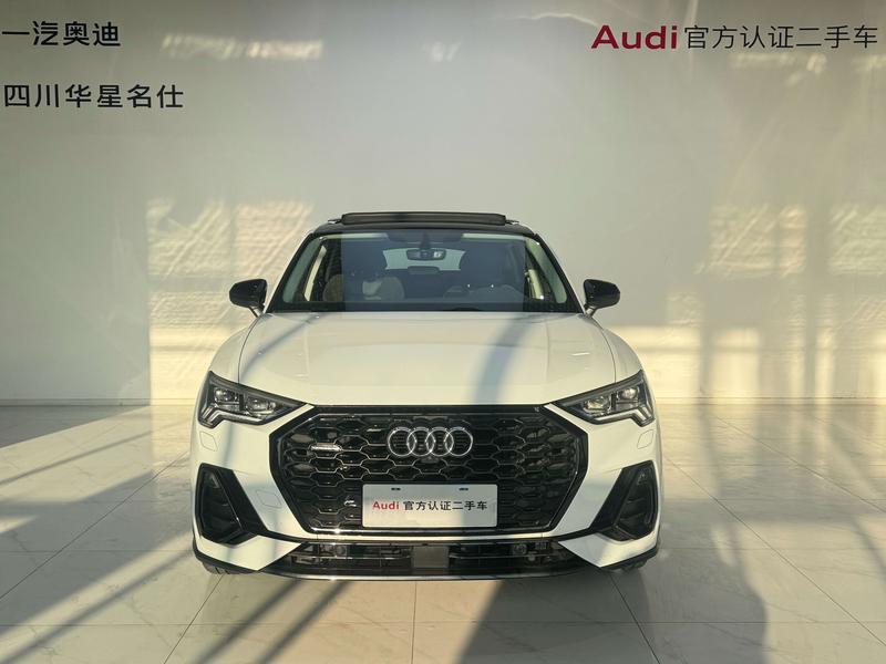 Audi Q3 Sportback, 2023 — фото 2 из 12