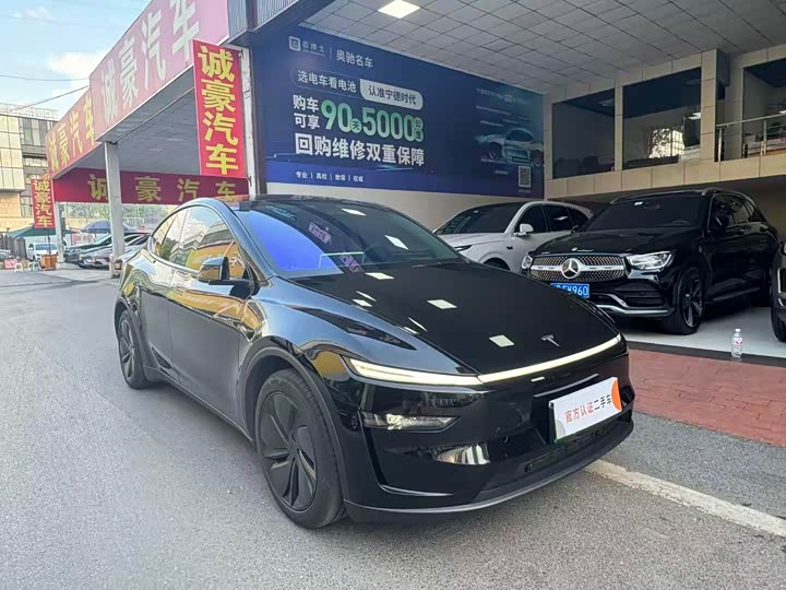 Tesla Model Y, 2025 — фото 3 из 9