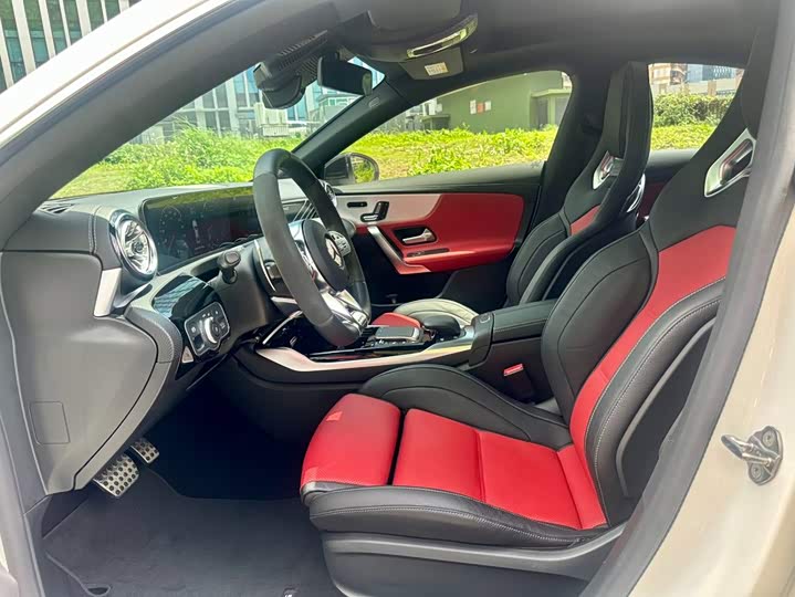 Mercedes-Benz CLA-Class AMG, 2022 — фото 9 из 9