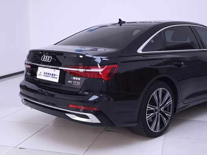 Audi A6L, 2024 — фото 8 из 9