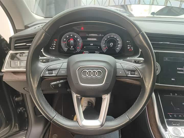 Audi Q7, 2023 — фото 7 из 9