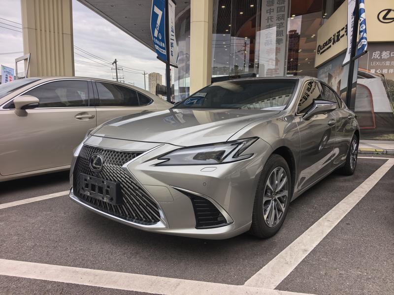 Lexus ES, 2025 — купить в Иванове под ключ