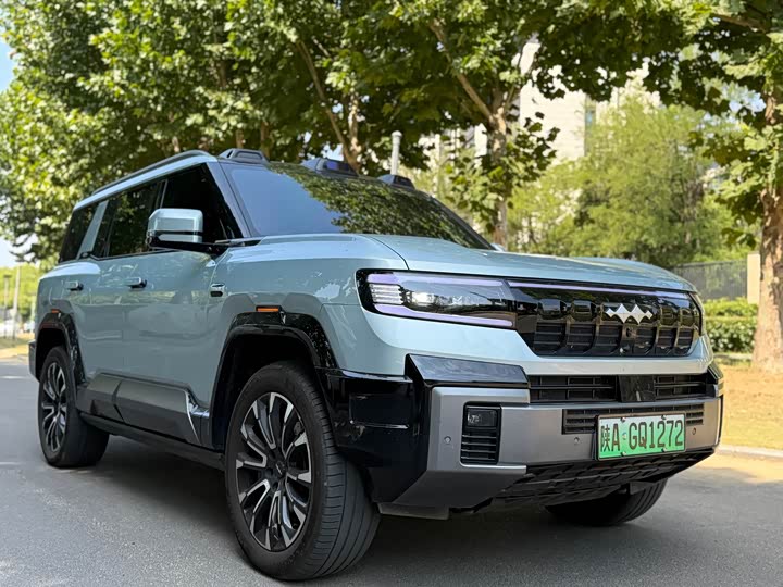 BYD FangChengBao Leopard 8, 2025 — фото 3 из 9