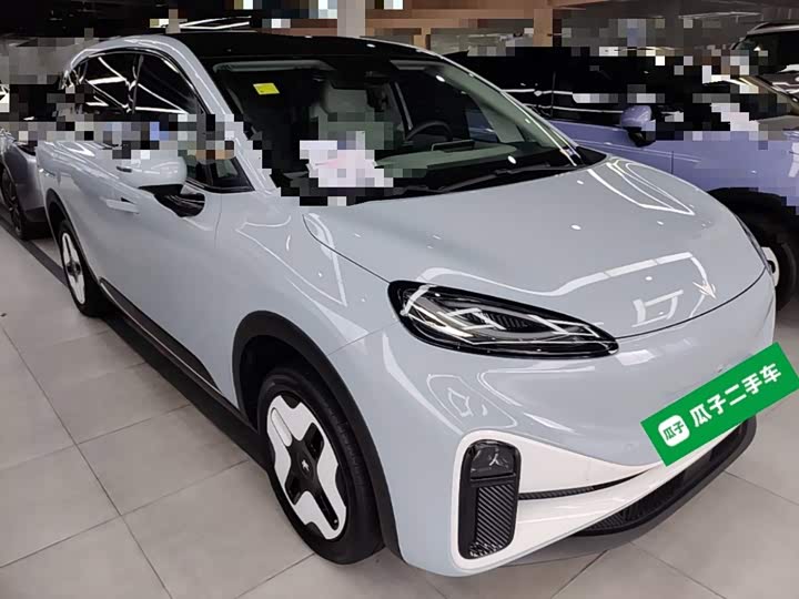 BAIC Arcfox Kaola S, 2024 — фото 4 из 9