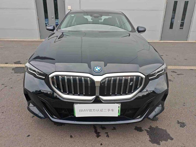 BMW i5, 2025 — фото 2 из 12