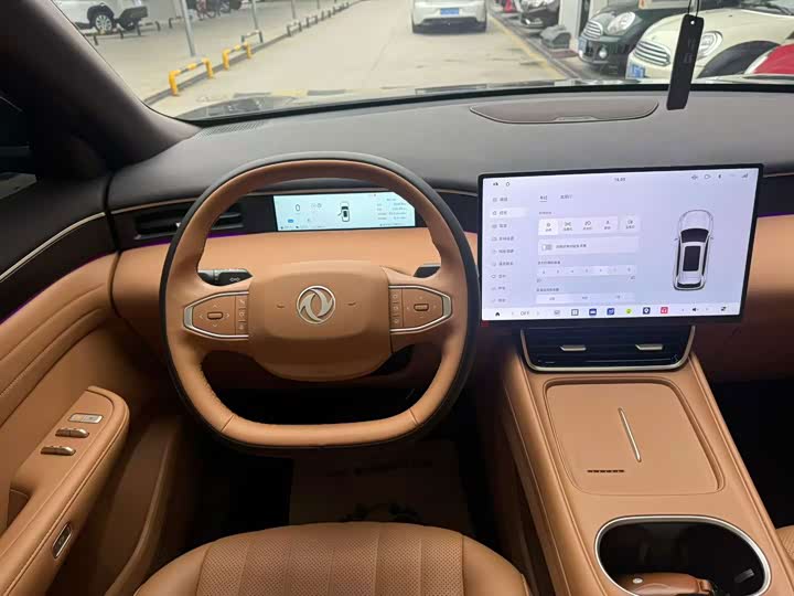 Dongfeng Aeolus L8, 2025 — фото 7 из 9