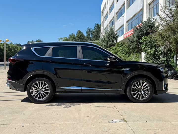Jetour X70 Plus, 2023 — фото 5 из 9