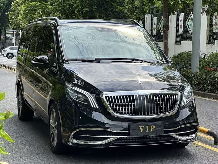 Mercedes-Benz V-Class, 2021 — фото 3 из 9
