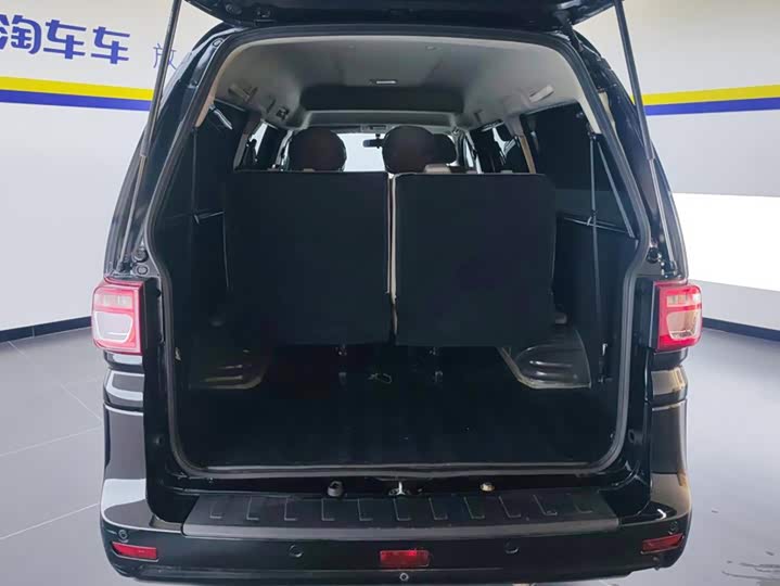 Dongfeng Forthing Lingzhi M5, 2024 — фото 4 из 9