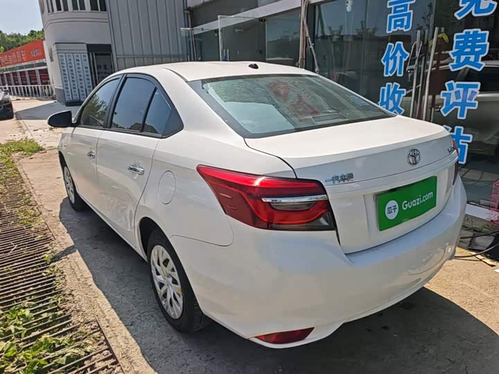 Toyota Vios, 2023 — фото 5 из 9