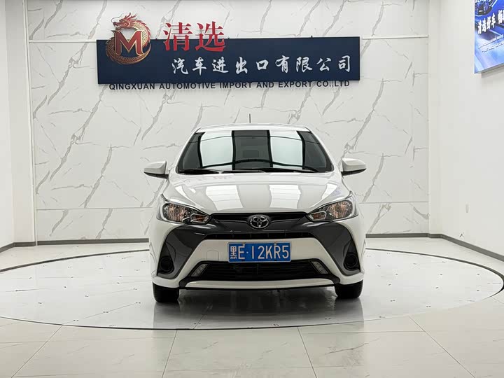 Toyota Yaris L Hatchback, 2022 — фото 2 из 9
