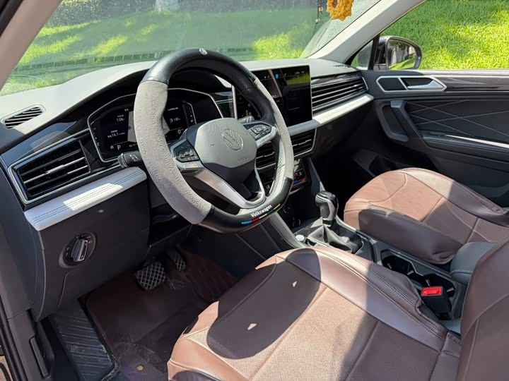 Volkswagen Tiguan L Pro, 2024 — фото 7 из 9
