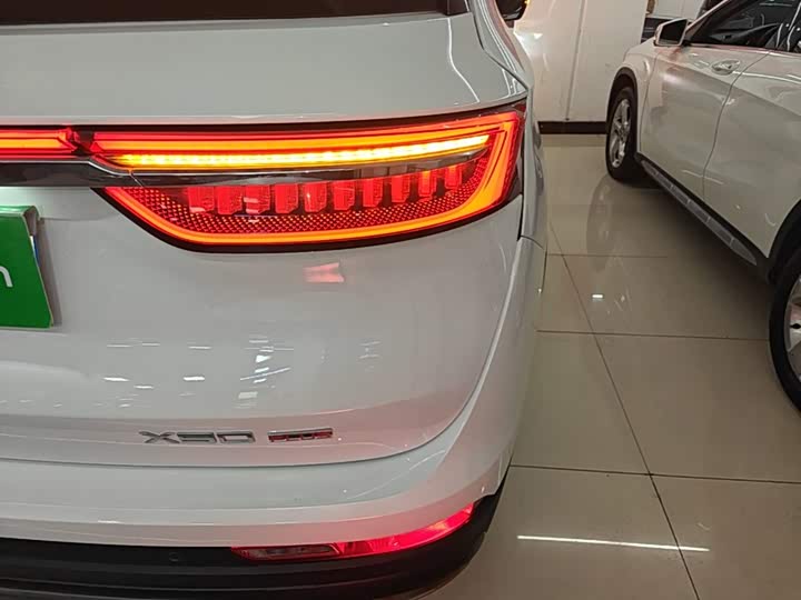 Jetour X90 Plus, 2024 — фото 8 из 9