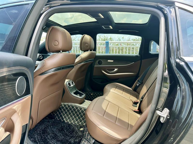 Mercedes-Benz E-Class Hybrid, 2021 — фото 12 из 12