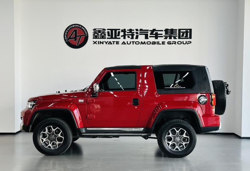 BAIC Beijing BJ40, 2023 — фото 3 из 12