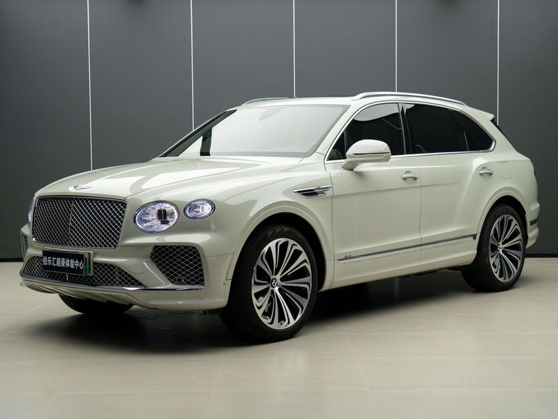 Bentley Bentayga Hybrid, 2021 — купить в Пензе под ключ